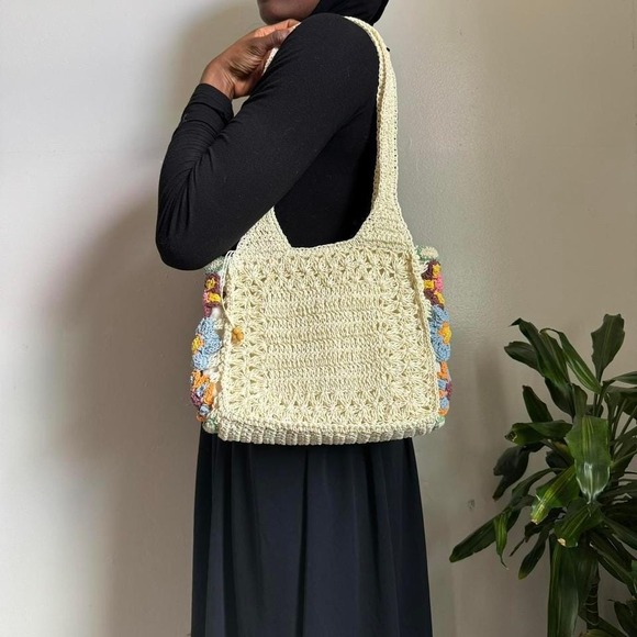 Faded Glory Handbags - Vintage 90s/Y2K Faded Glory Floral Crochet Paper Straw Tote Bag